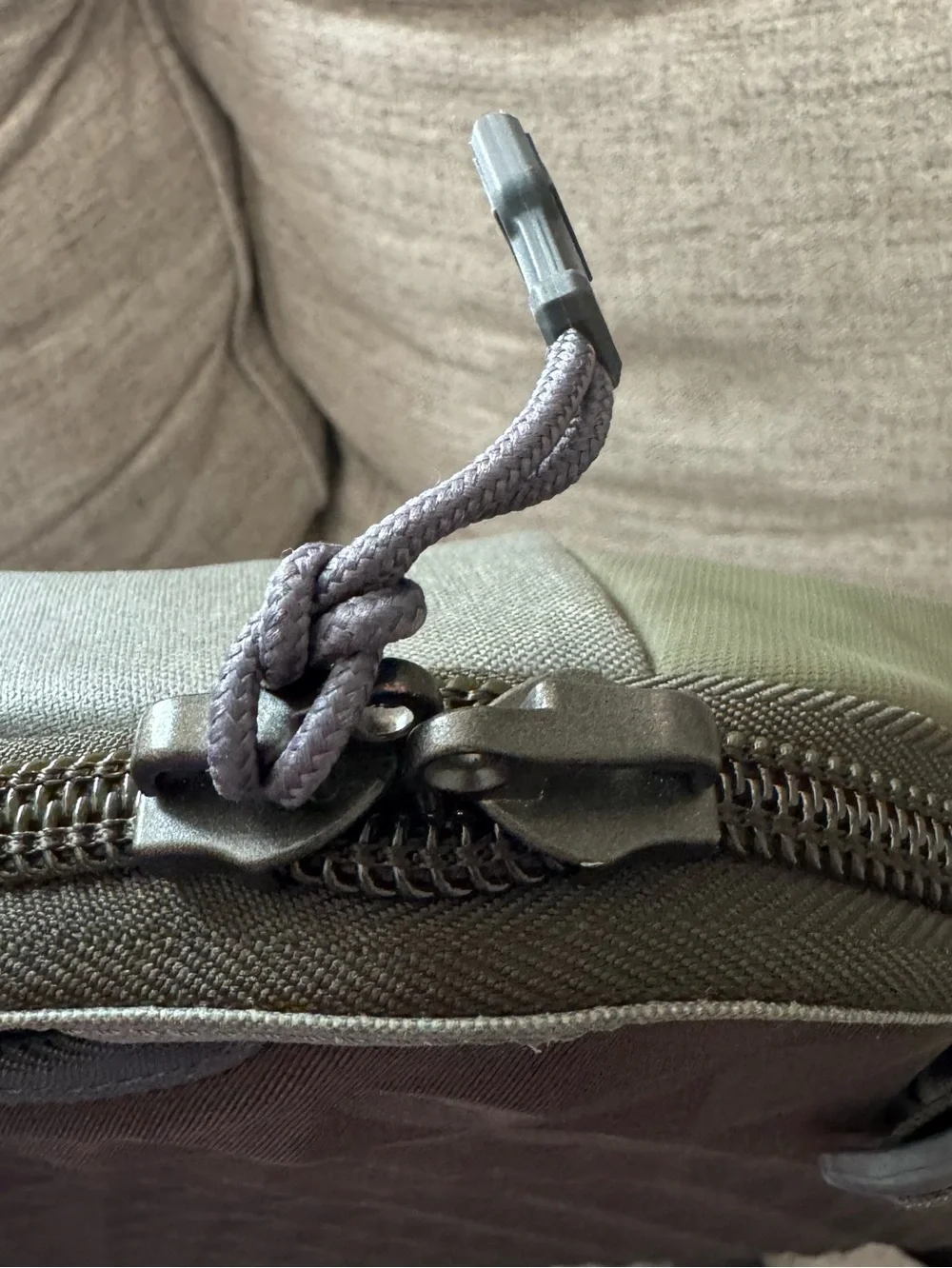 VERTX Keryx Sling Bag F1-VTX5009